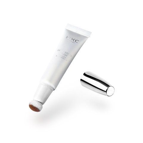 Рідкий бронзер та контур з аплікатором-губкою Kiko Milano Snow-Kissed Holiday Bounce & Blend Bronzer 11 мл 9754-02 Chocolate фото