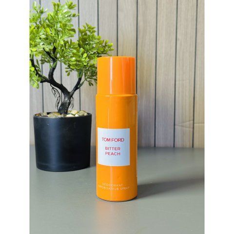 Парфумований дезодорант-спрей унісекс Tom Ford Bitter Peach 200 мл 12300 фото